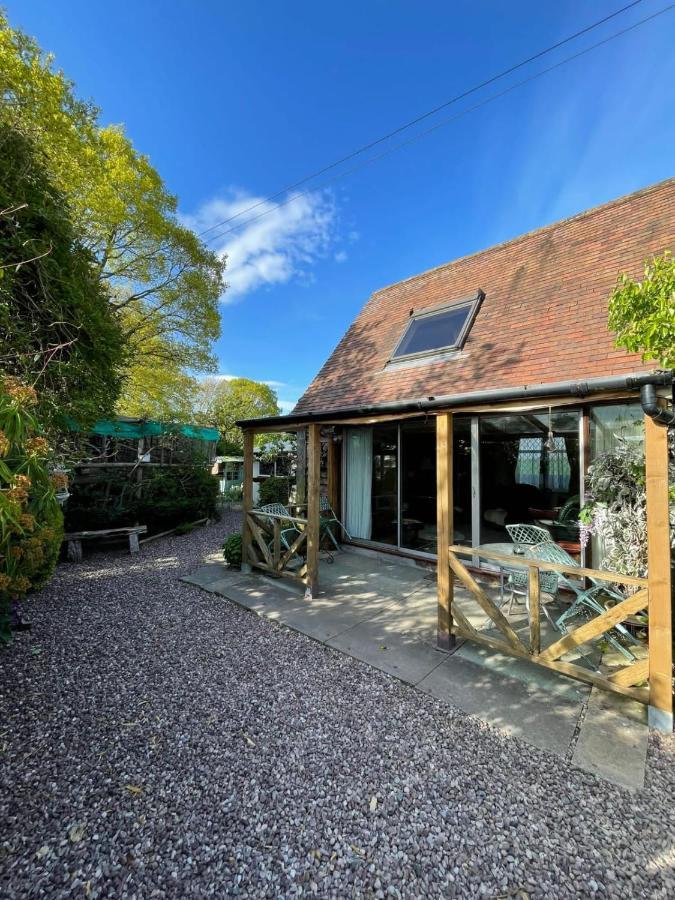 Parrs * Wollaston (Shropshire)